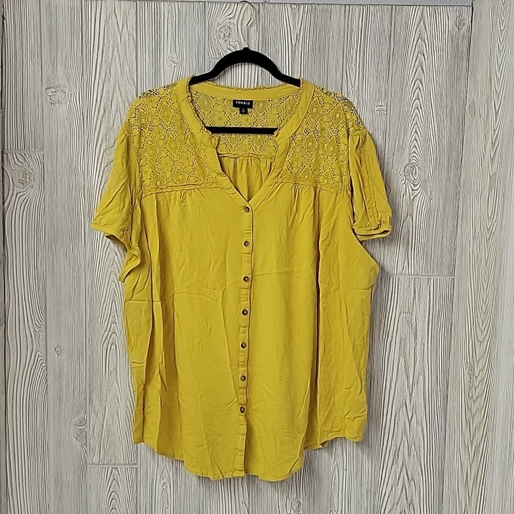 Torrid Golden Yellow Lace Insert Tunic Blouse Top, Women's Plus Size 4X